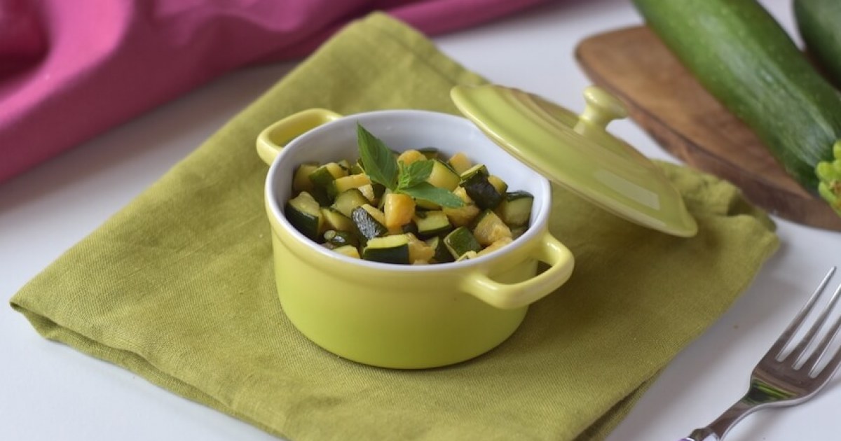 Zucchine in padella - La ricetta di Gnam Gnam