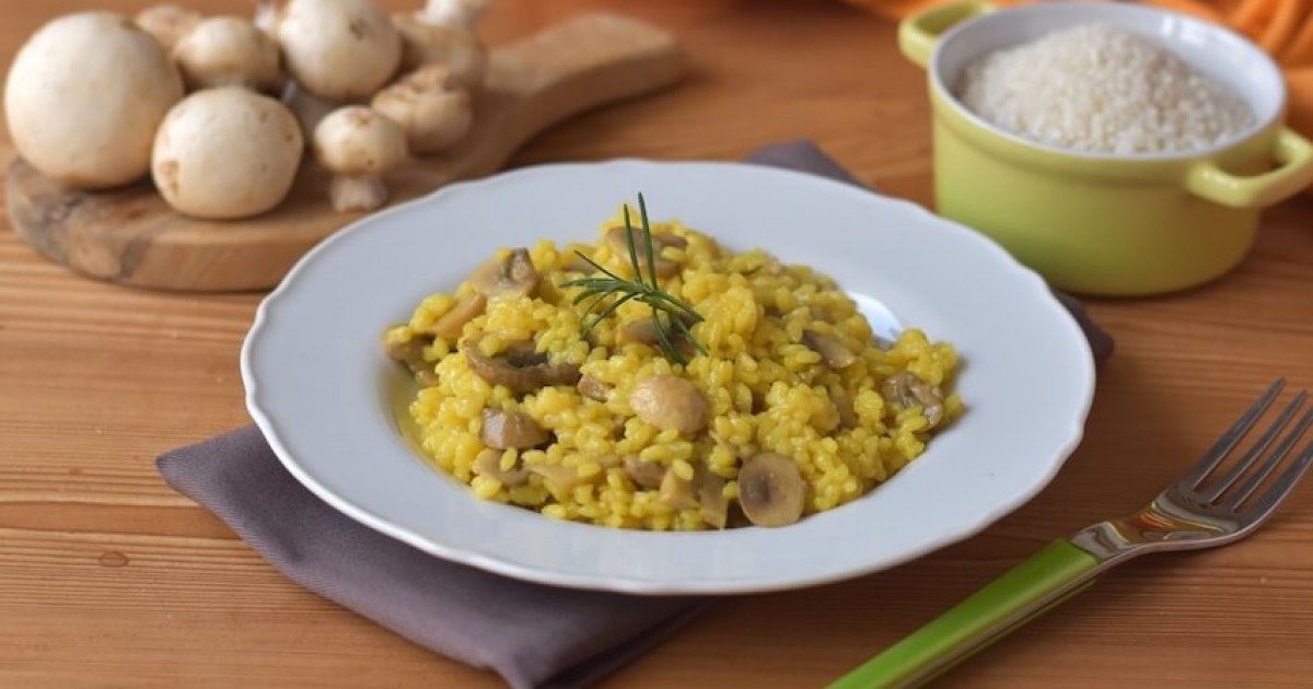 Risotto funghi e zafferano - La ricetta di Gnam Gnam