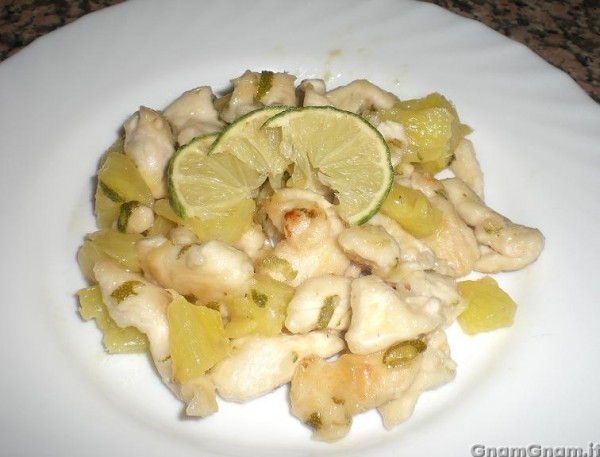 Pollo all’ananas e lime