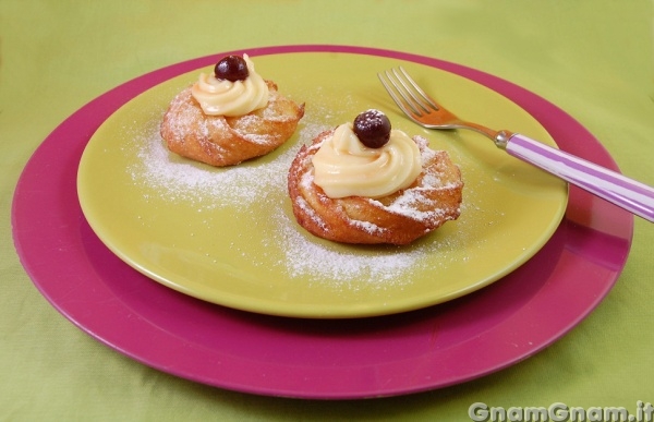 Zeppole di San Giuseppe fritte Foto finale