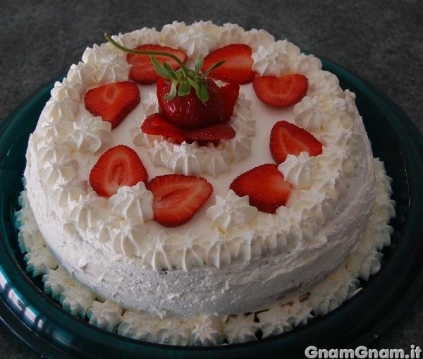 Torta di fragole senza glutine