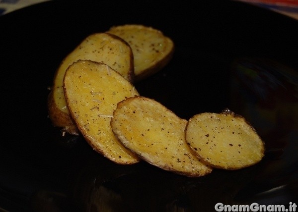 Patate al forno croccanti