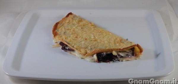 Crêpes radicchio e taleggio