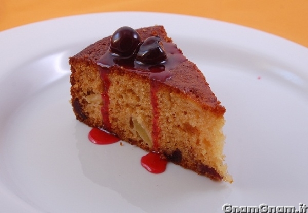 Torta di mele e amarene