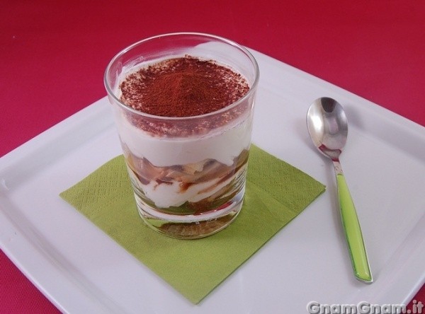 Tiramisu' al bicchiere