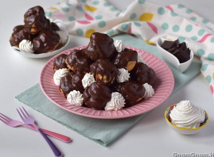 Profiteroles