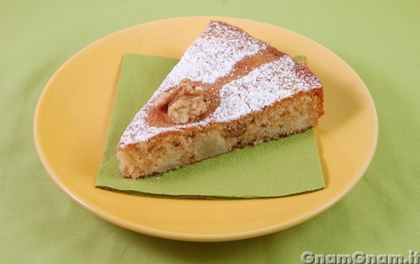 Torta di pere e noci