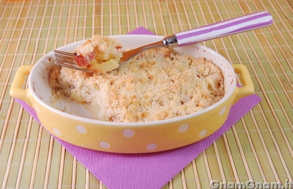 Crumble salato con patate e pancetta Foto finale