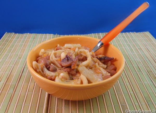 Pasta e fagioli con le seppie