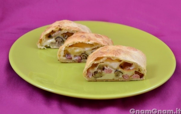 Strudel salato funghi e pancetta