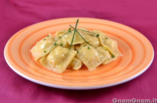 Ravioli salmone e ricotta