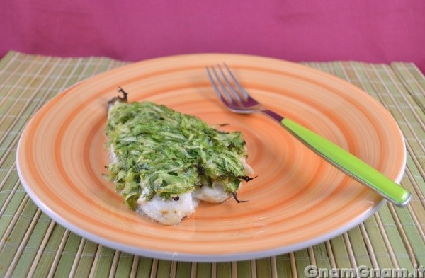 Filetti di orata in crosta di zucchine