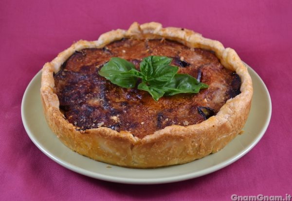 Torta salata alla parmigiana