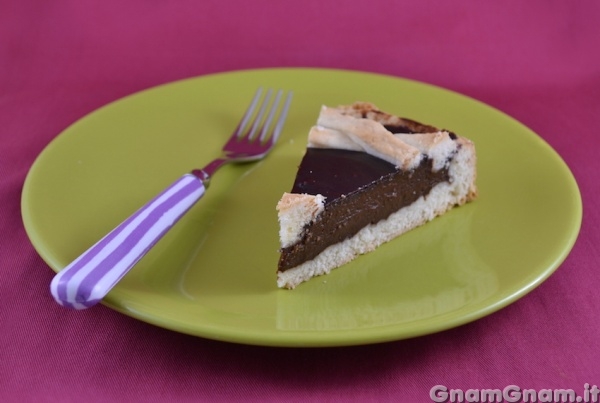 Crostata vegana al cioccolato Foto finale