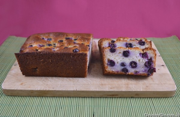 Plumcake vegan all'uva