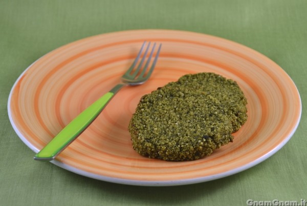 Burger di broccoli e quinoa