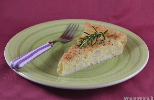 Torta salata con porri e patate