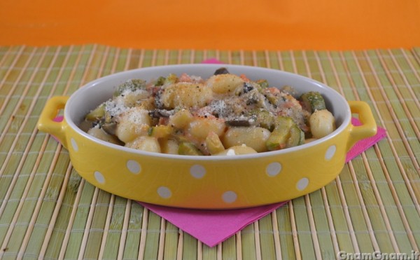 Gnocchi con zucchine melanzane e stracchino