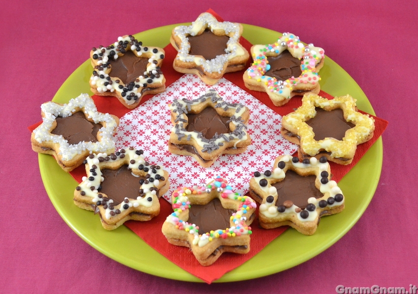 Biscotti Di Natale Alla Nutella.Stelle Alla Nutella La Ricetta Di Gnam Gnam