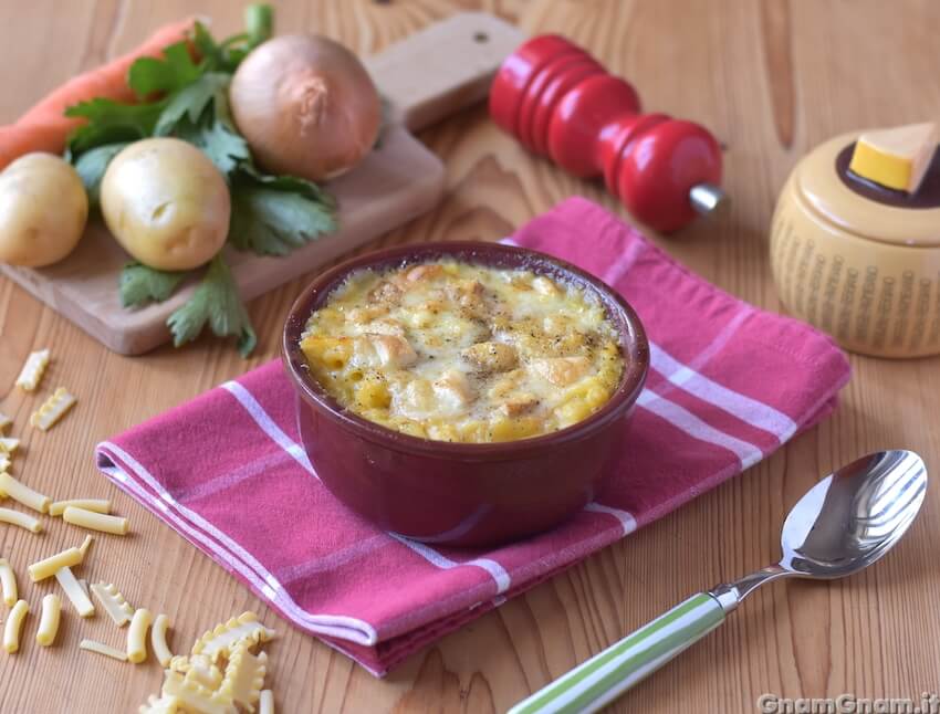 Pasta e patate al forno