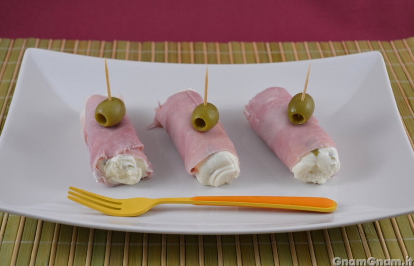 Involtini di prosciutto cotto