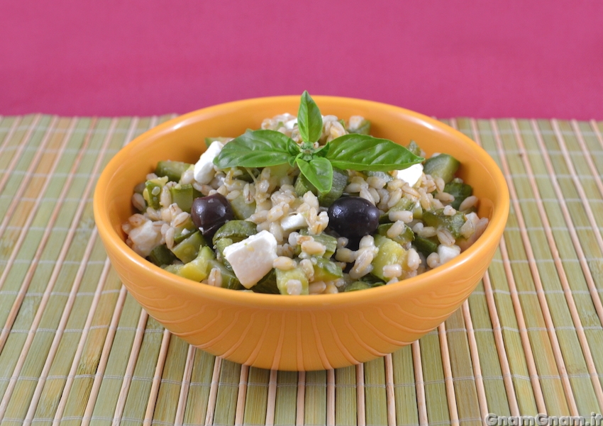 Orzo freddo alle zucchine