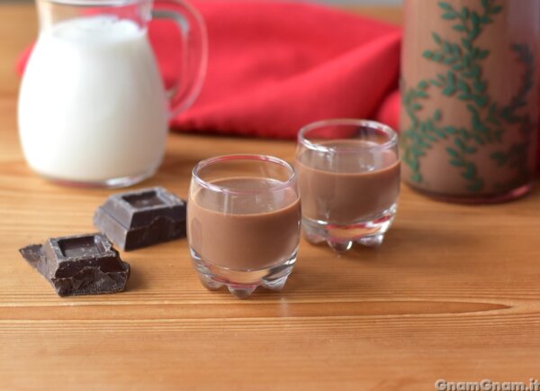 Liquore al cioccolato
