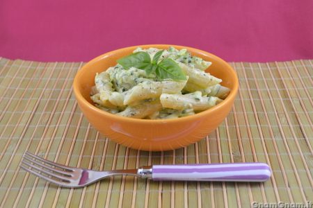 Pasta zucchine e philadelphia
