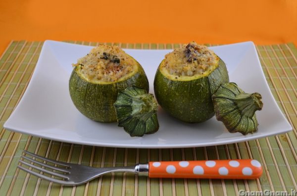 Zucchine tonde ripiene al forno