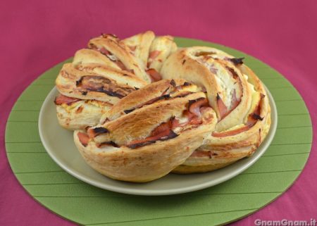 Treccia Rustica Con Patate E Salame La Ricetta Di Gnam Gnam
