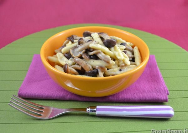 Pasta gorgonzola e funghi