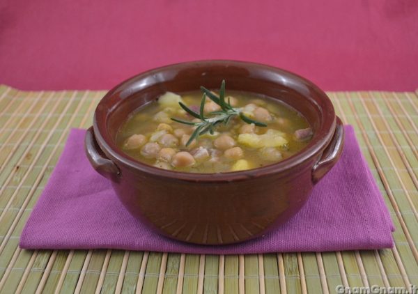 Zuppa di ceci e castagne