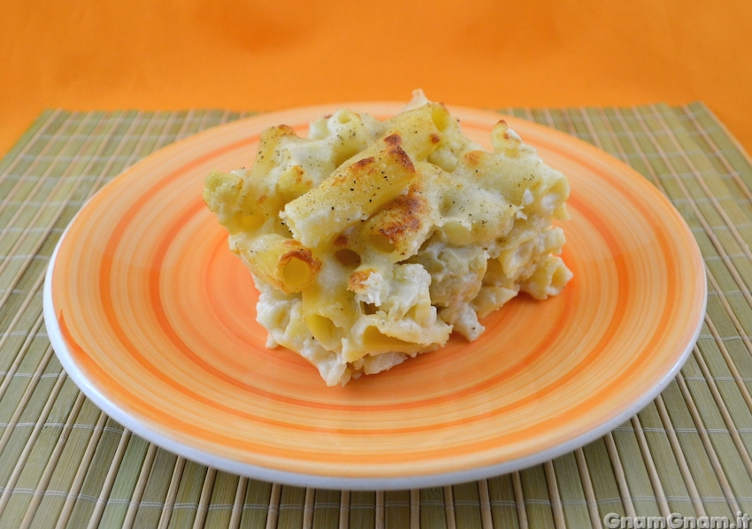 Pasta con cavolfiore al forno