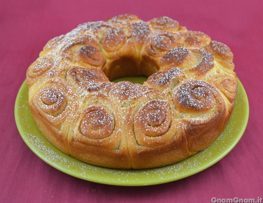 Ciambella di rose