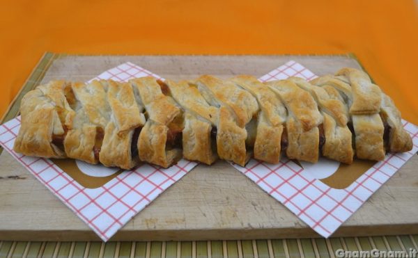 Treccia rustica con patate e salame