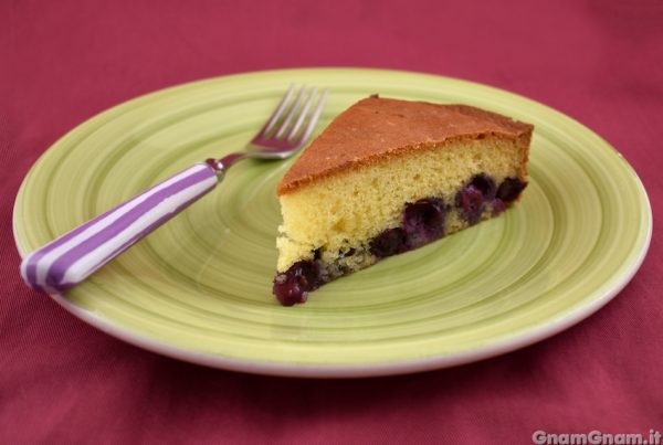 Torta all'uva fragola