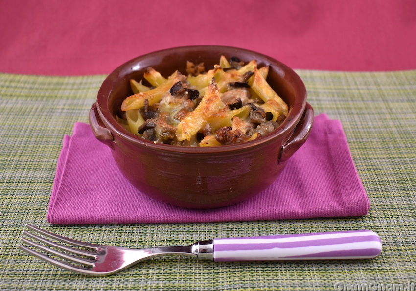 Pasta melanzane e salsiccia