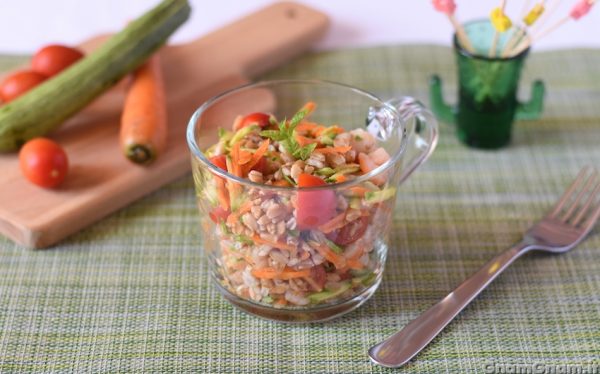 Insalata di farro e gamberetti