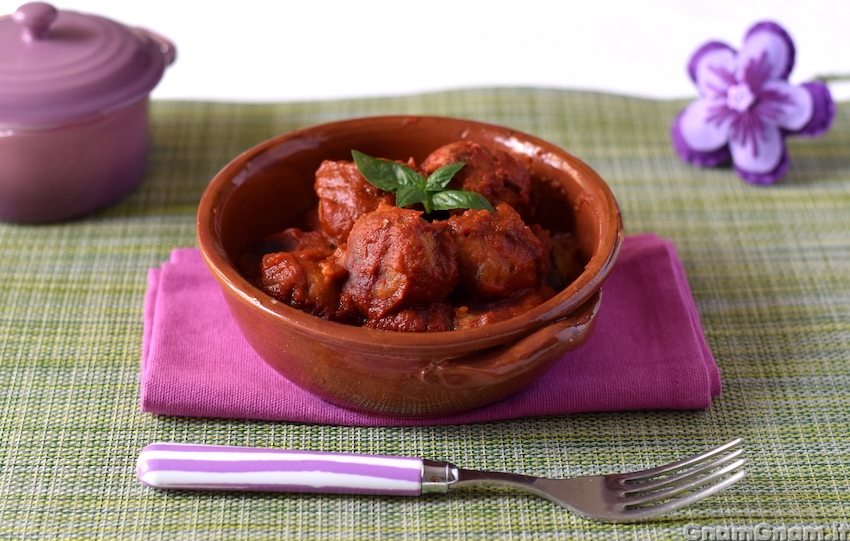 Polpette di melanzane al sugo