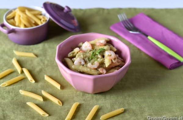 Pasta con crema di carciofi e gamberi