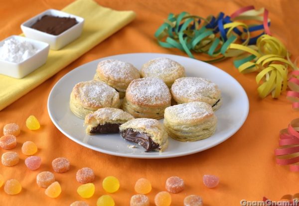 Finti bomboloni di pasta sfoglia