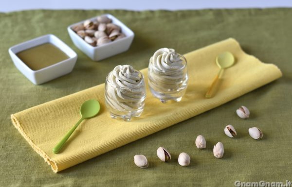 Mousse al pistacchio