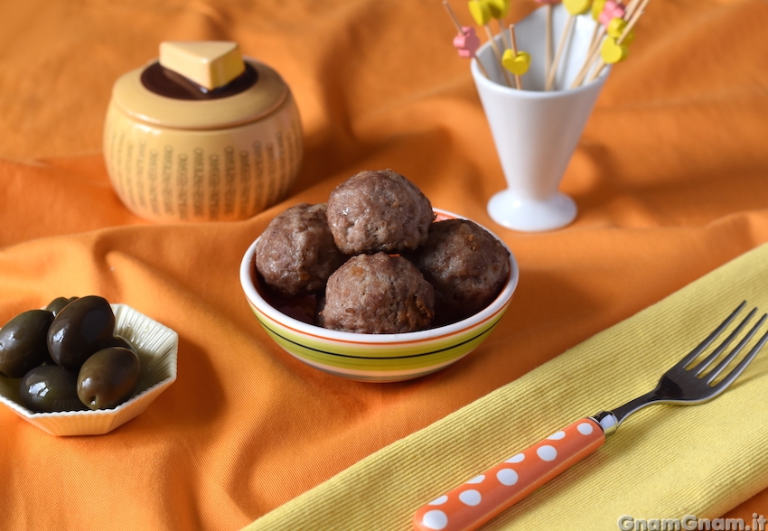 Polpette di carne e olive