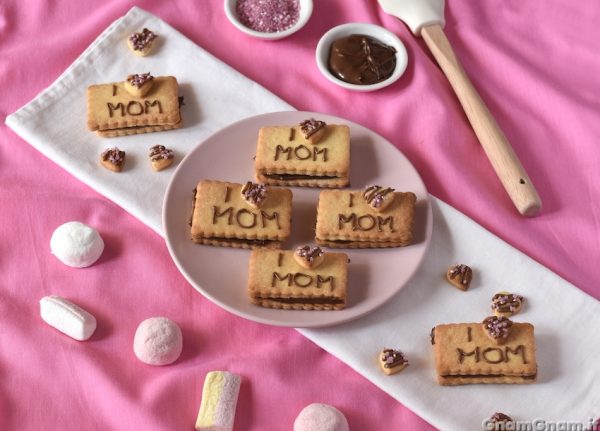 Biscotti per la festa della mamma