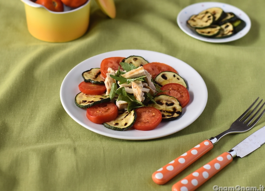 Insalata di pollo e zucchine