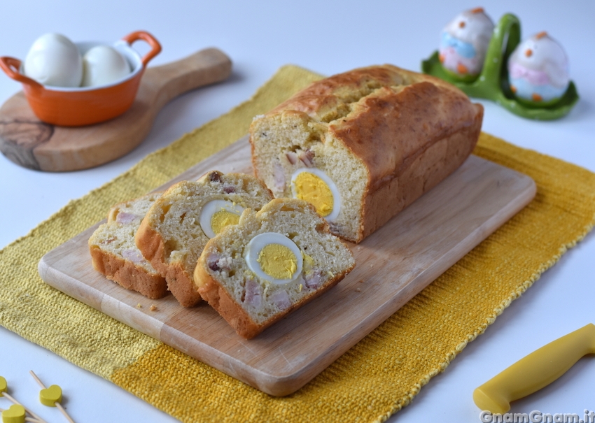 Plumcake salato con uova sode Foto finale