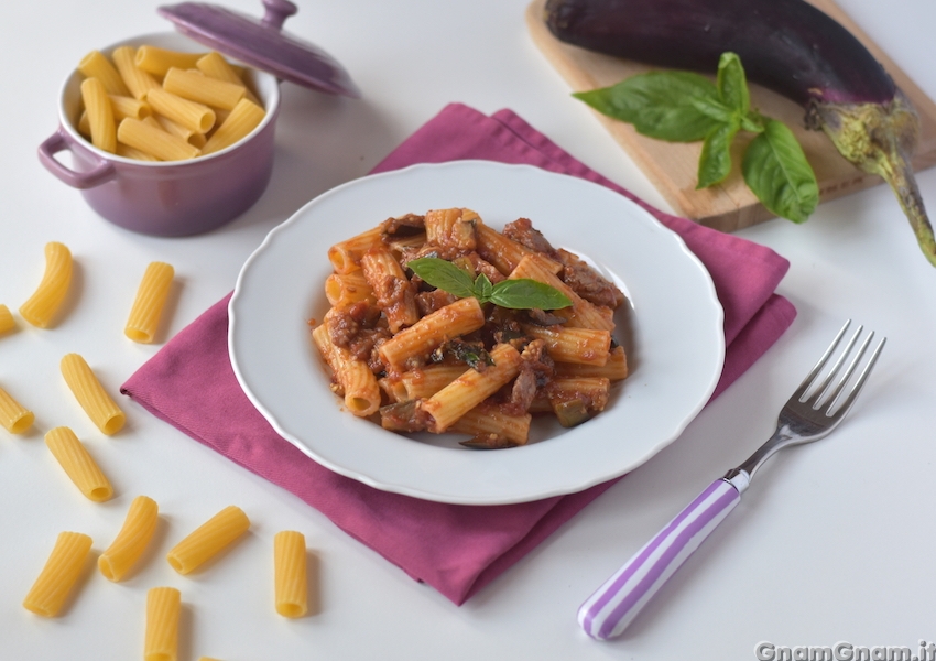 Pasta tonno e melanzane