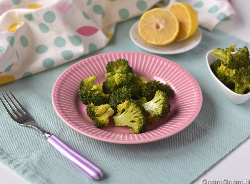 Broccoli al vapore