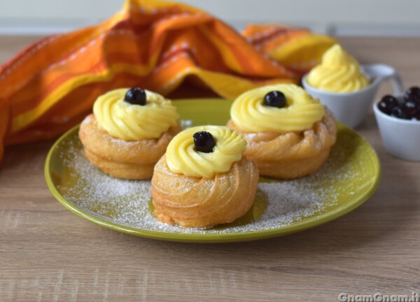 Zeppole di San Giuseppe fritte